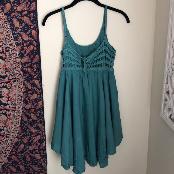 O’Neill Dress - Picture 2 of 5